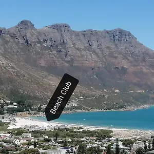 https://beach-club-villa-hout-bay.hotels-capetown.com