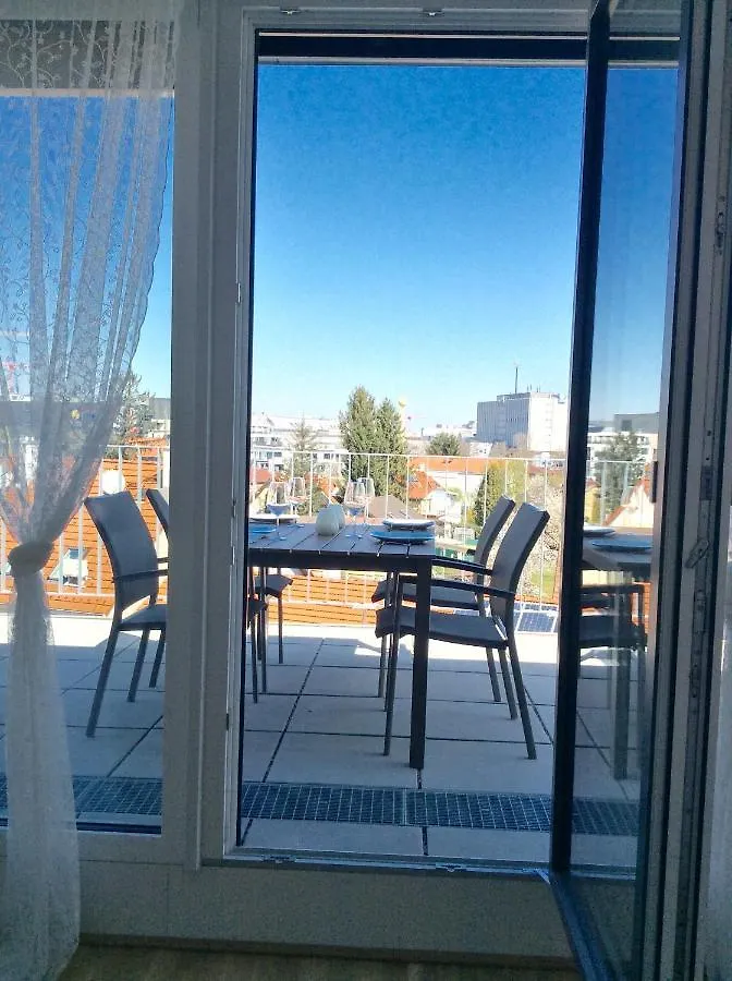 Flair Appartement Alte Donau Vienna Austria