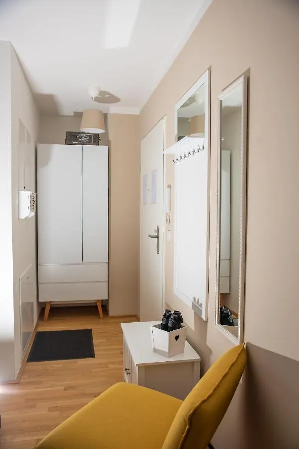 Flair Appartement Alte Donau Vienna Austria