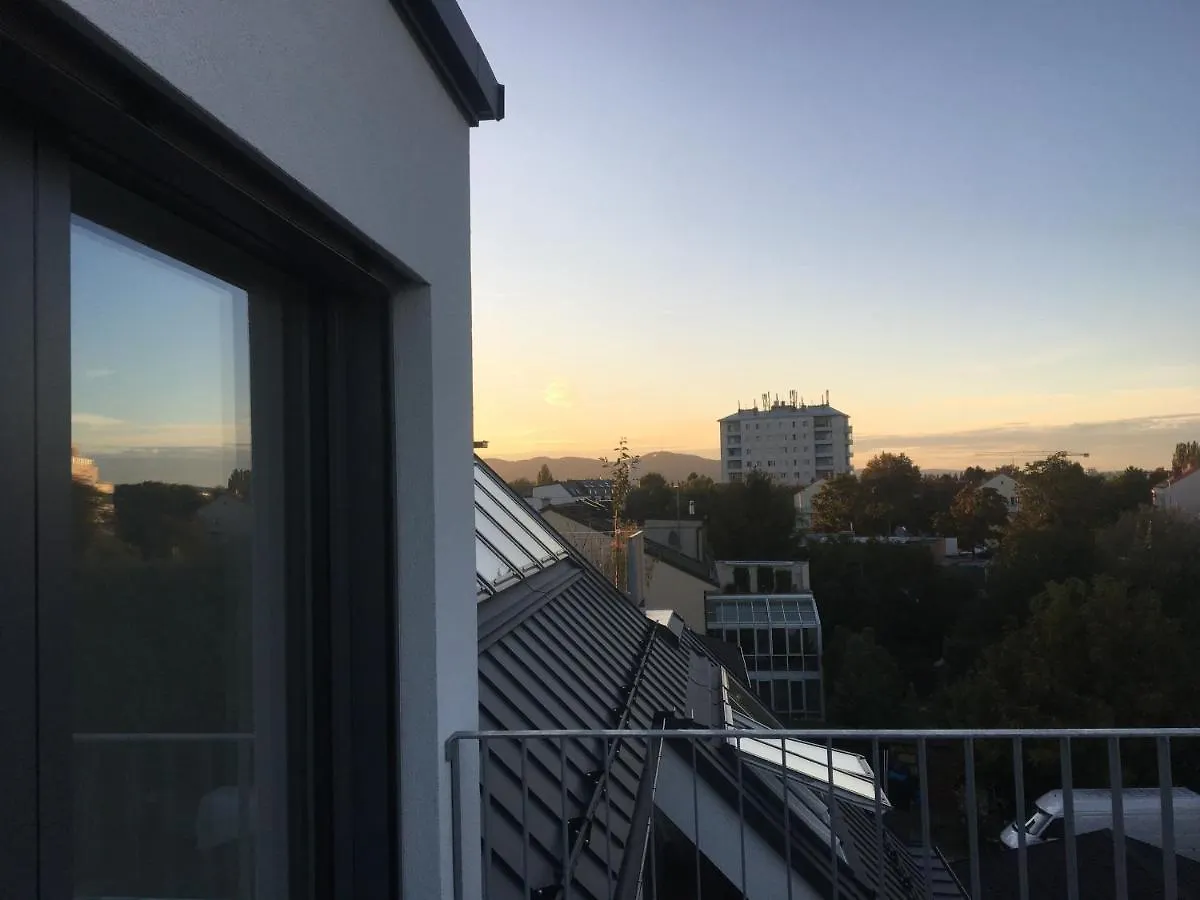 Flair Appartement Alte Donau Vienna Austria